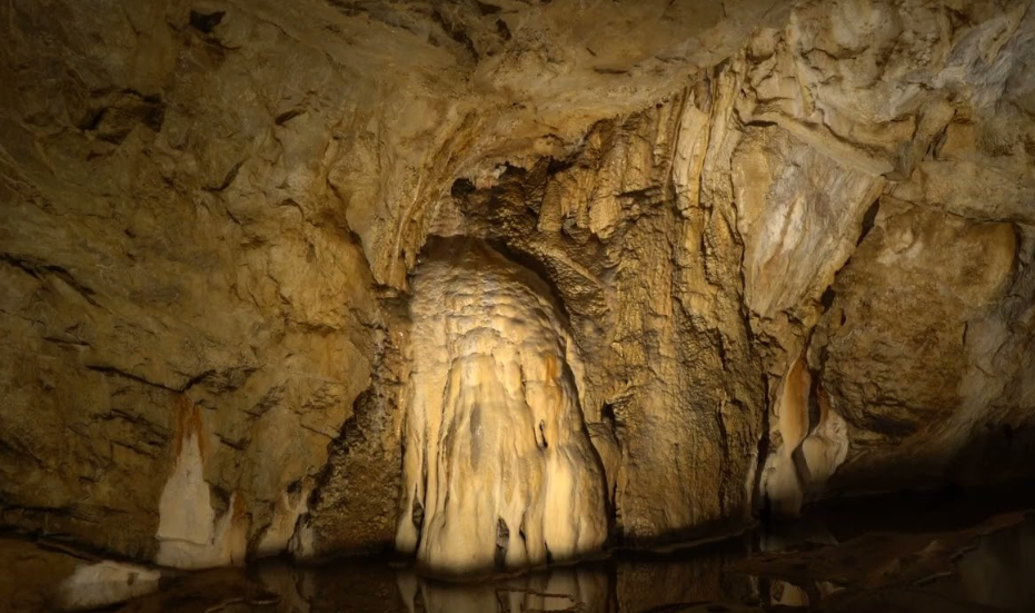 Vjetrenica Cave, Popovo Polje, Herzegovina, Bosnia and Herzegovina